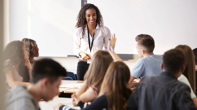 International Women’s Month 2020: Why Women Make Great Educators and What You Can Learn From Them