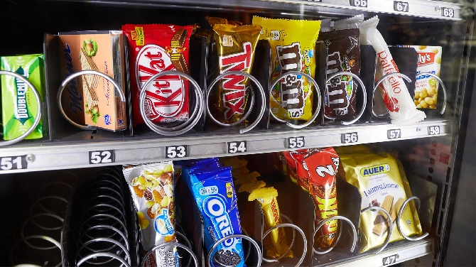 What Would be the Benefits of a Touchless Vending Machine?