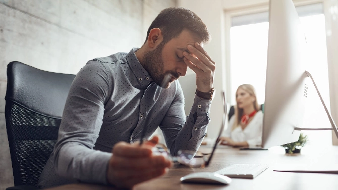 5 Ways to Help Your Customer Service Team Deal With Stress