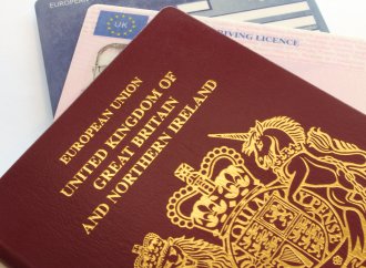 4 Important Documents Every Citizen of The United Kingdom Should Have